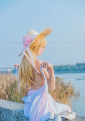 大胸喂奶秘书3p高h